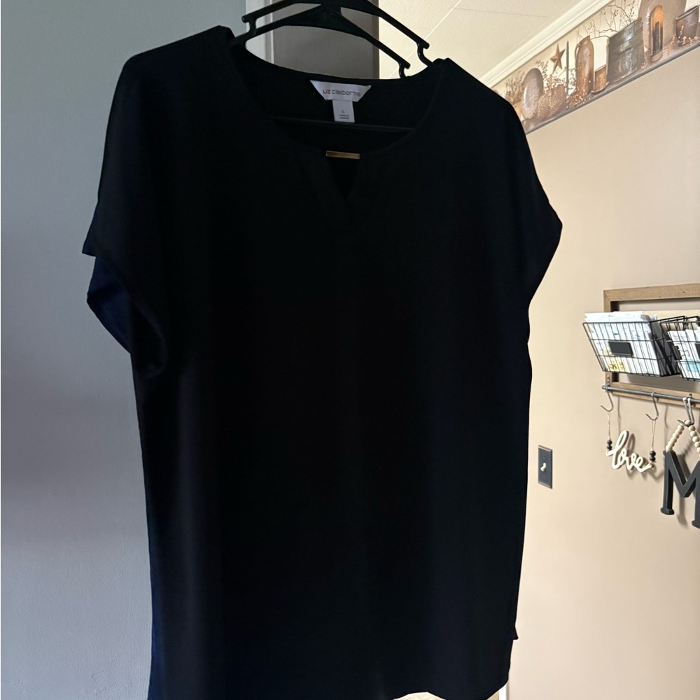 Lot of 2 tops, Jones NY and Liz Claiborne size Large